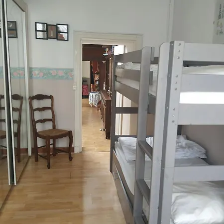 Longère Familiale Charentaise En Charente-maritime Hébergement de vacances *