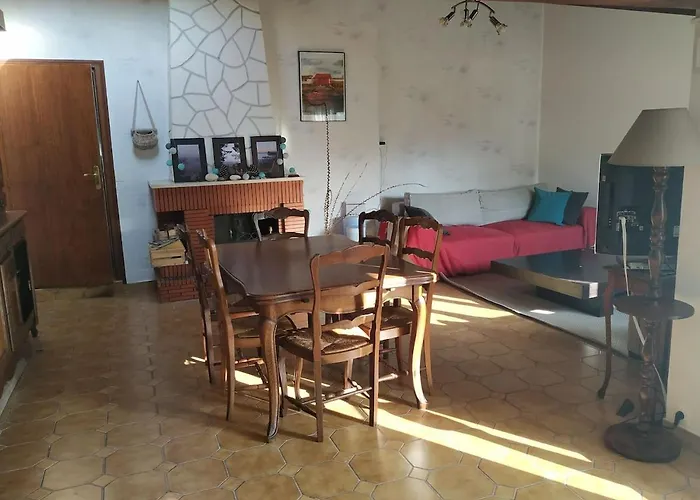 Longere Familiale Charentaise En Charente-maritime Feriehus *