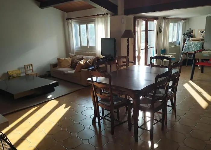 Longere Familiale Charentaise En Charente-maritime Feriehus